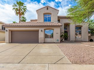 6610 E Regina St, Mesa, AZ 85215