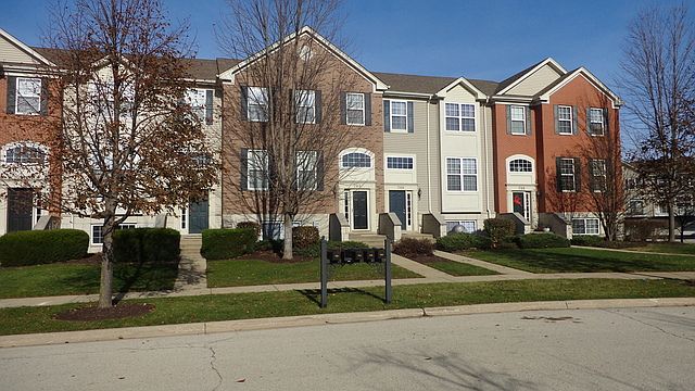 1st image of 786 Thornbury Ct #105-4