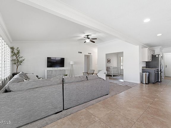 5th image of 1226 W ALAMO Drive