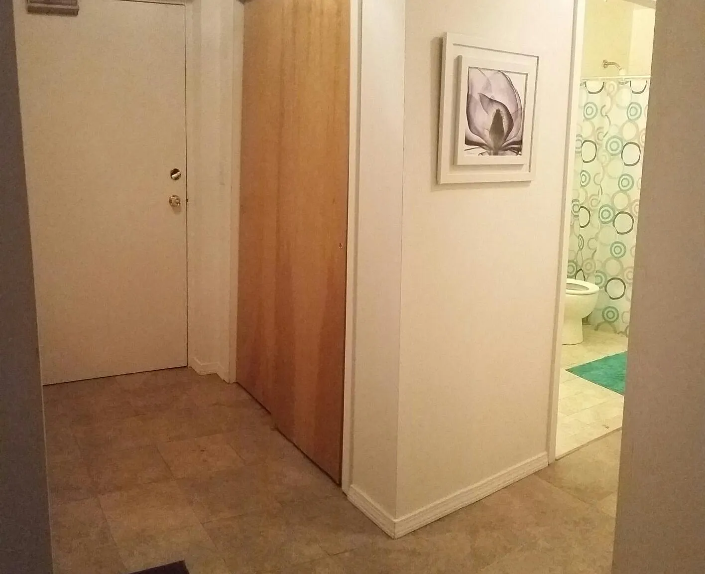 323 Center St — Photo 3