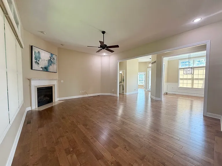 1805 Blue Stone Dr — Photo 5