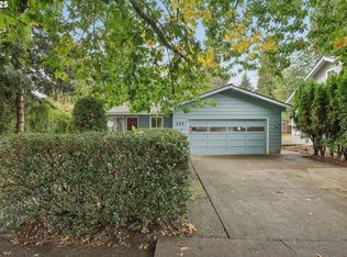 245 NE 4th Ave, Hillsboro, OR