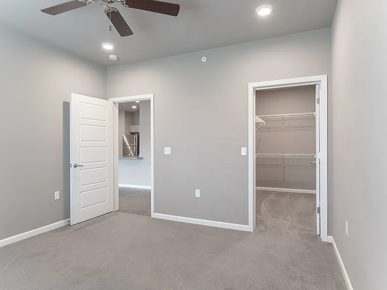 Coryell Commons — Photo 121