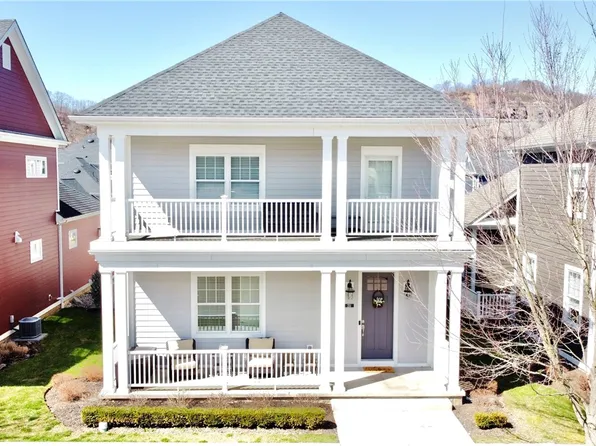 251 2nd St, Oakmont, PA 15139