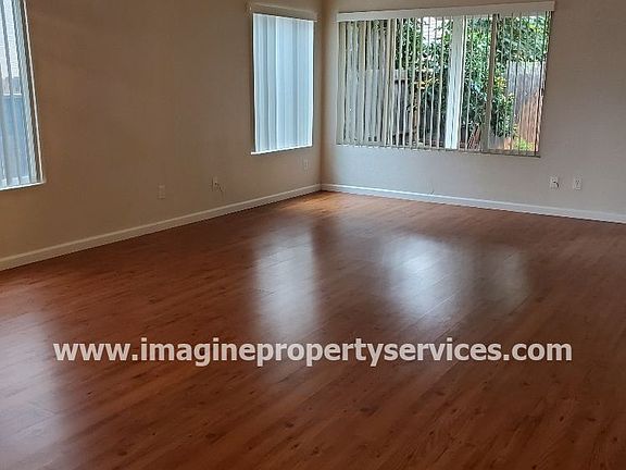 3rd image of 6621 Kenbridge St