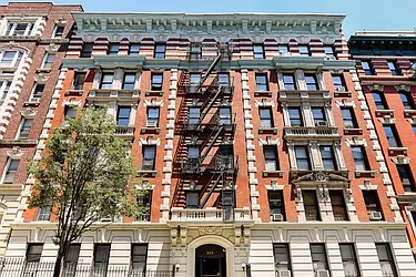 509 West 122nd Street in Morningside Heights