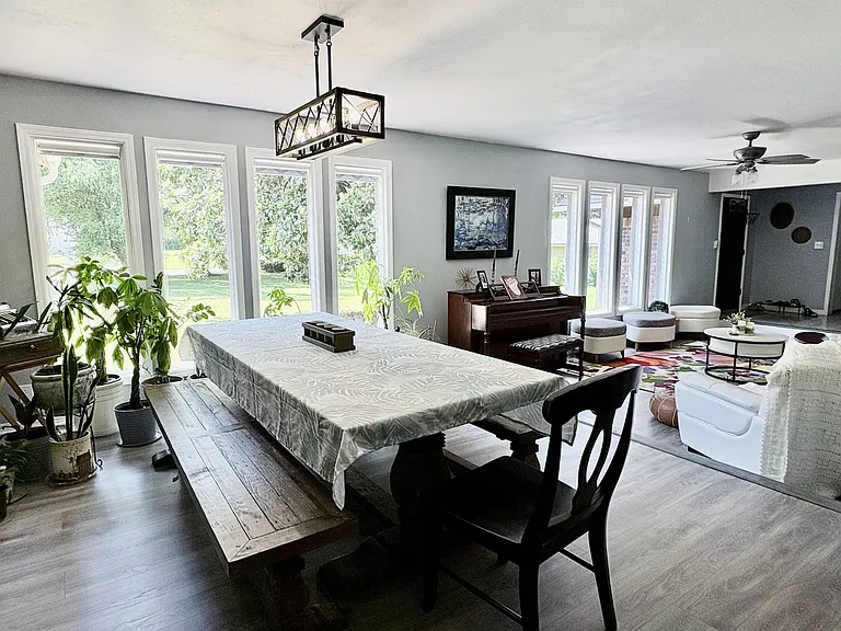 1365 W Twin Springs St — Photo 33