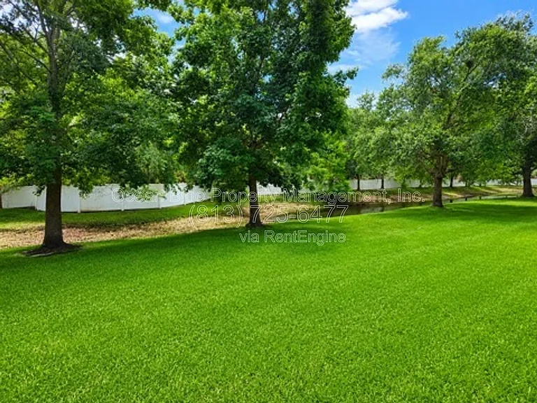 4524 Amberly Oaks Ct — Photo 29