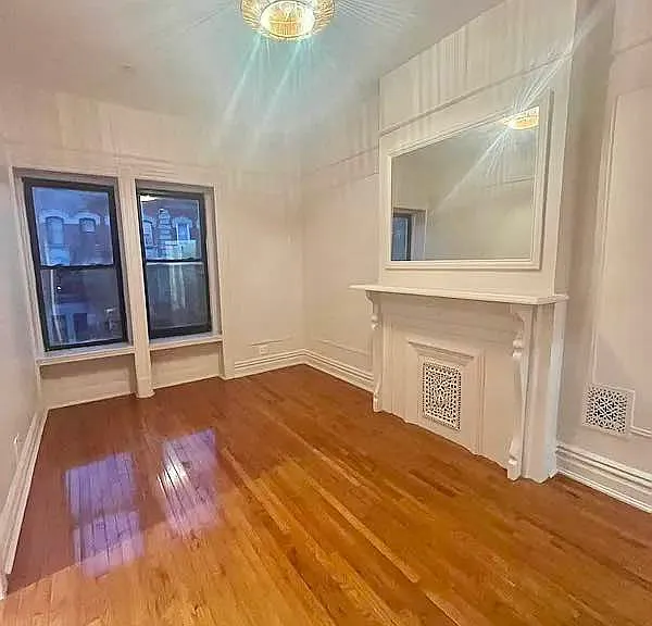 517 Bainbridge St #2 — Photo 18