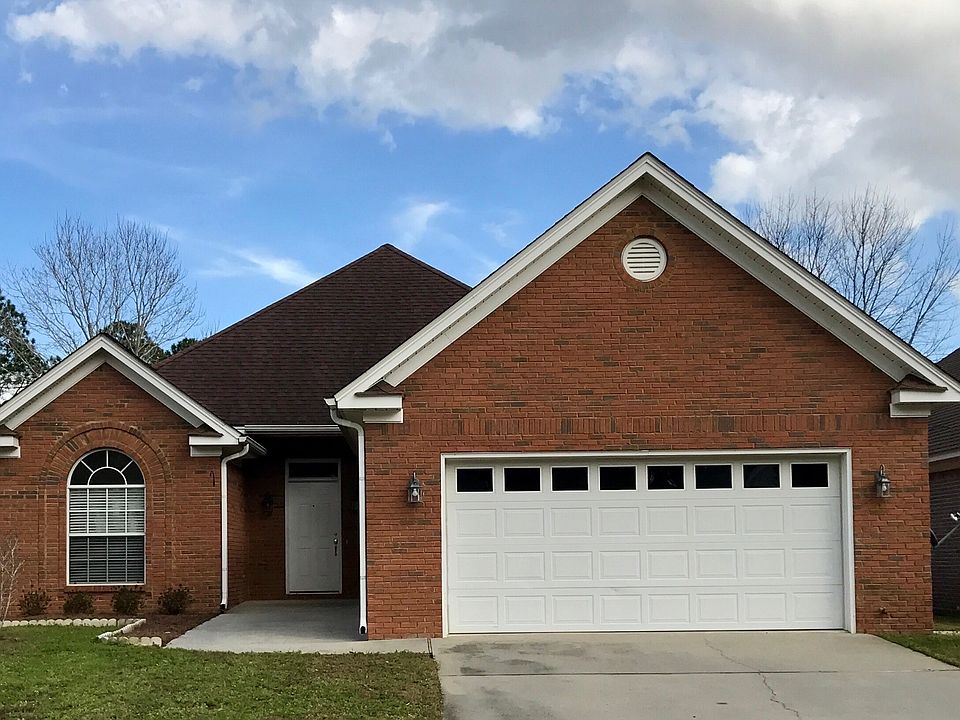 149 Club Drive