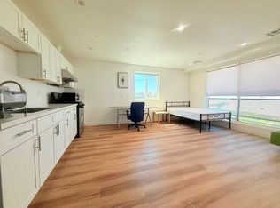 3027 1/2 Walton Ave #2, Los Angeles, CA 90007