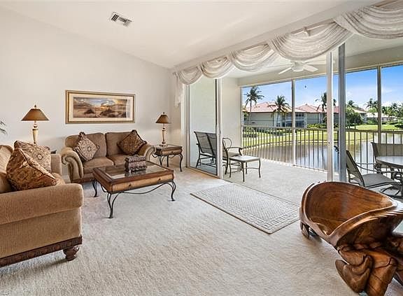5th image of 245 Waterside Cir #6-202