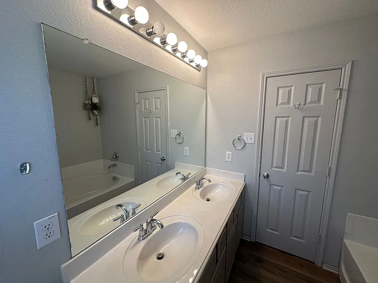5212 Blackwood Dr — Photo 22