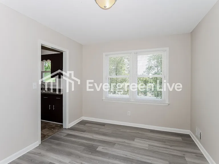 3122 Fieldstone Cir — Photo 10