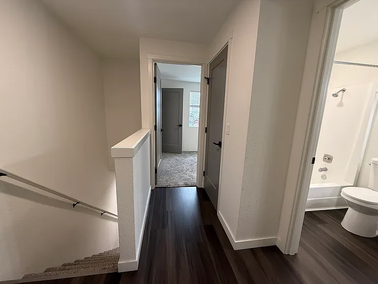 1002 Ash St #1032 — Photo 4