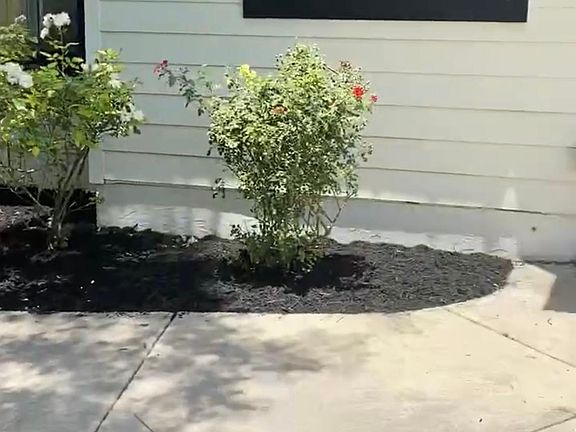 2nd image of 2103 McKinley Ave