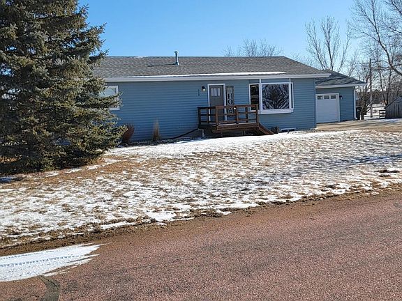 2nd image of 618 Cordo St