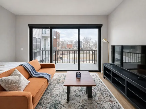 4613 Capitol Ave #Id1463130p, Omaha, NE 68132