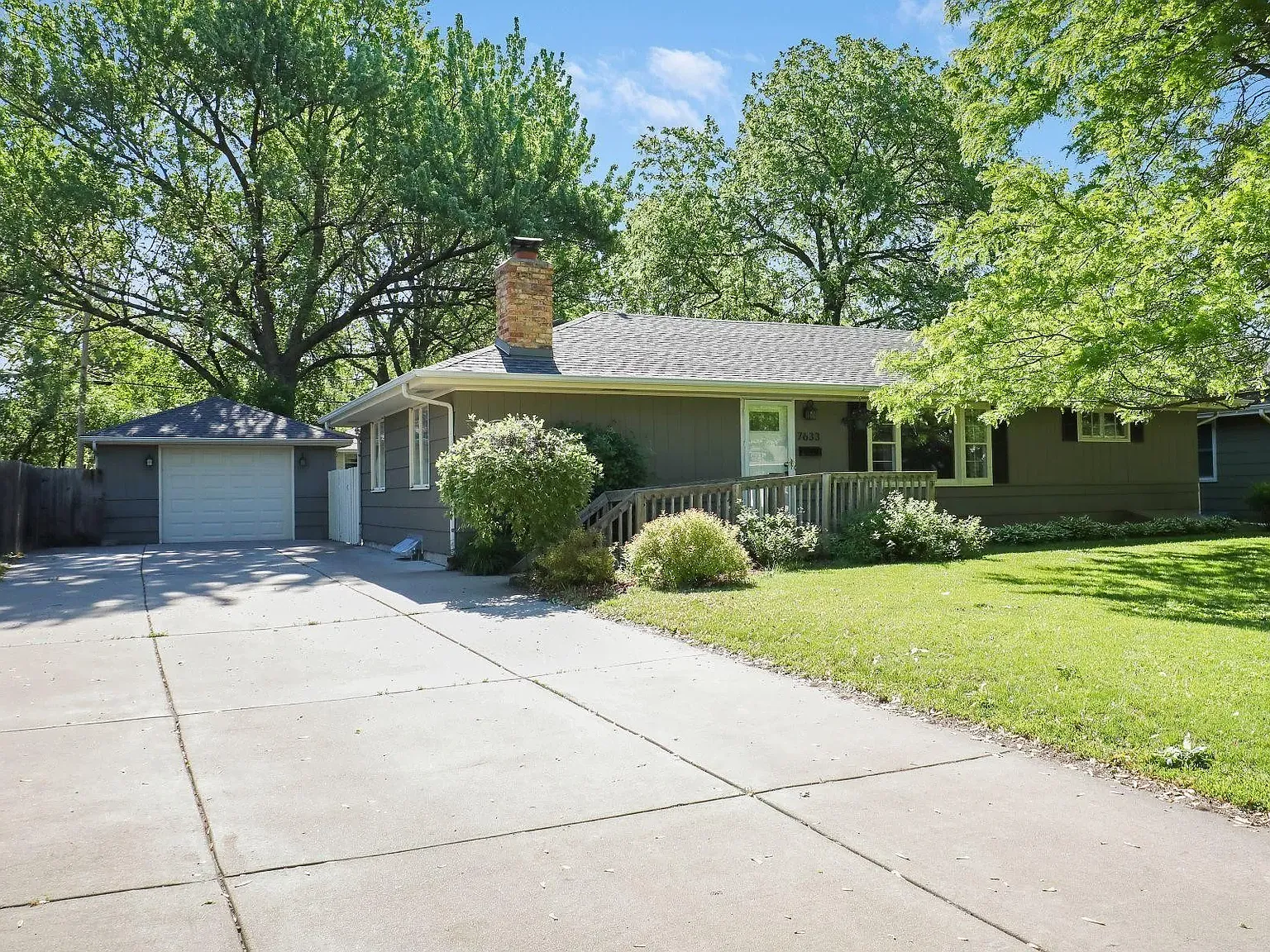 Vincent Ave S, Richfield — Photo 1