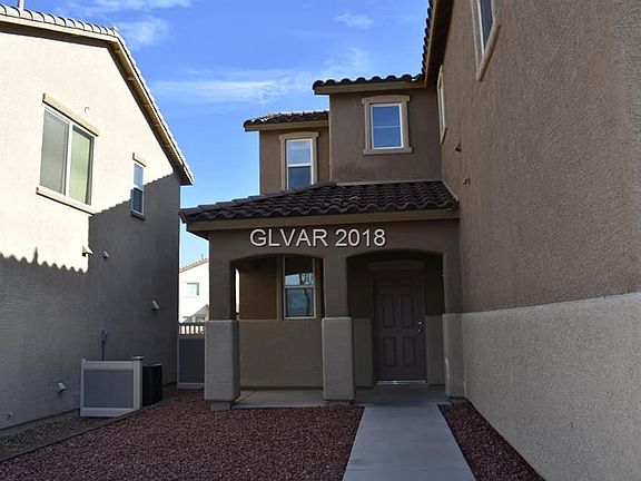 2nd image of 908 Aspen Cliff Dr