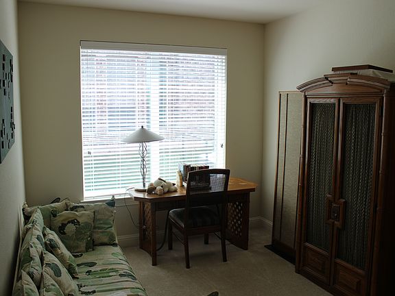 3rd image of 679 Morgan Dr