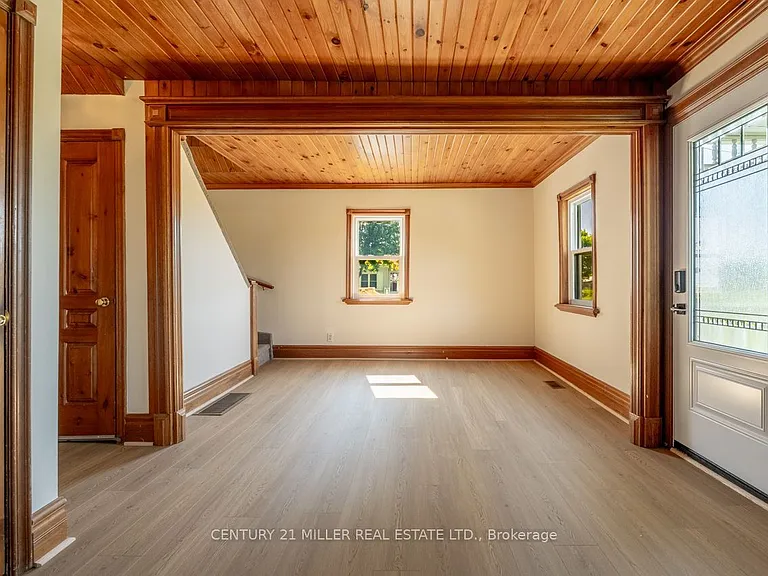 173 Thomas St #A — Photo 16