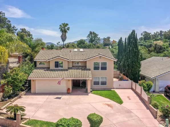 1169 Meadowlake Dr, Vista, CA 92084