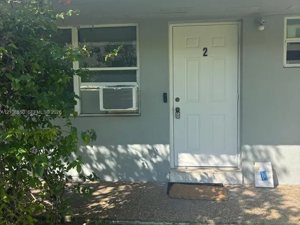 704 SE 21st St APT 2, Fort Lauderdale, FL 33316