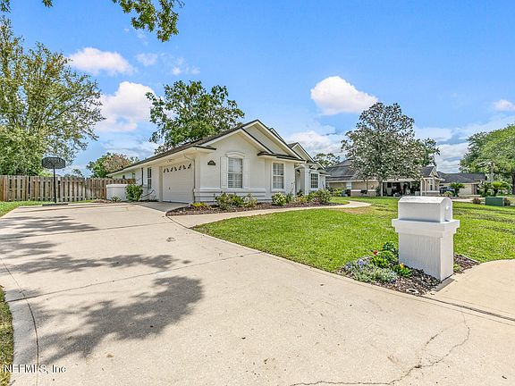 5th image of 1137 ASHMORE Drive