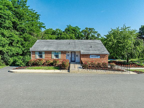 5th image of 70 Pavillion Dr #Cs-082