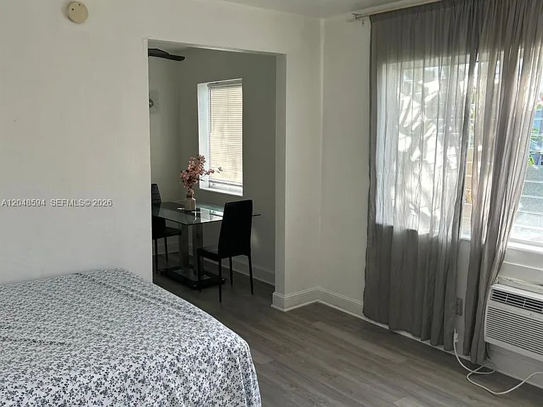 761 Euclid Ave #9 — Photo 7