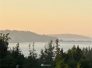 2084 Old Gardiner Rd, Sequim, WA 98382