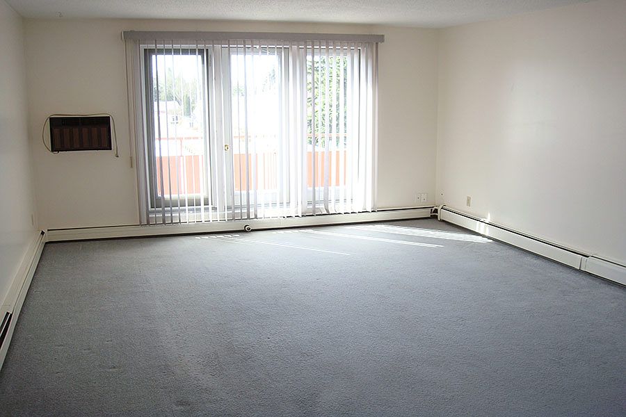 1st image of 2512 Louise St #417646