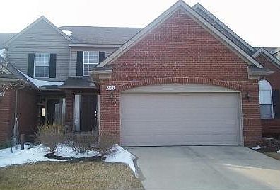 1st image of 2262 Woodale #38