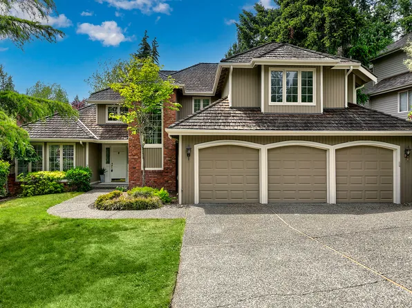 1911 224th Pl NE, Sammamish, WA 98074