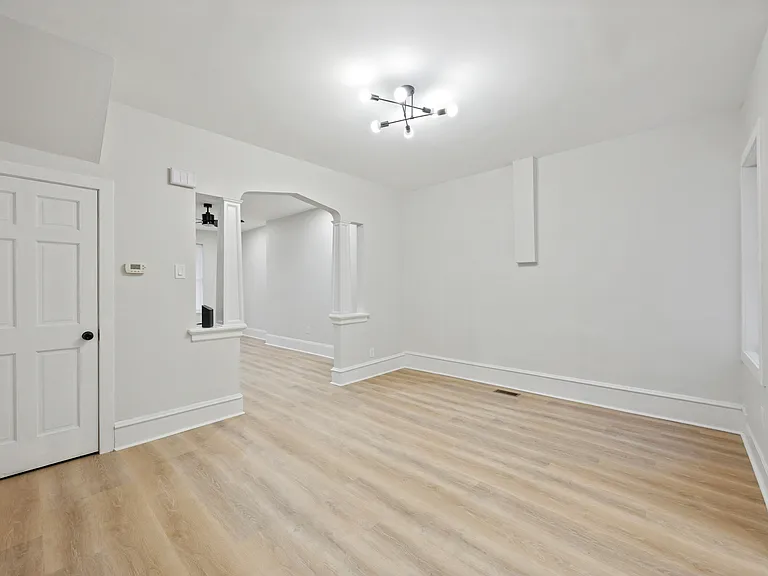 254 W Zeralda St — Photo 8
