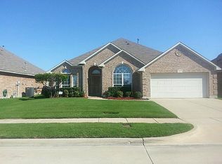 507 Flintwood Ln, Arlington, TX 76002
