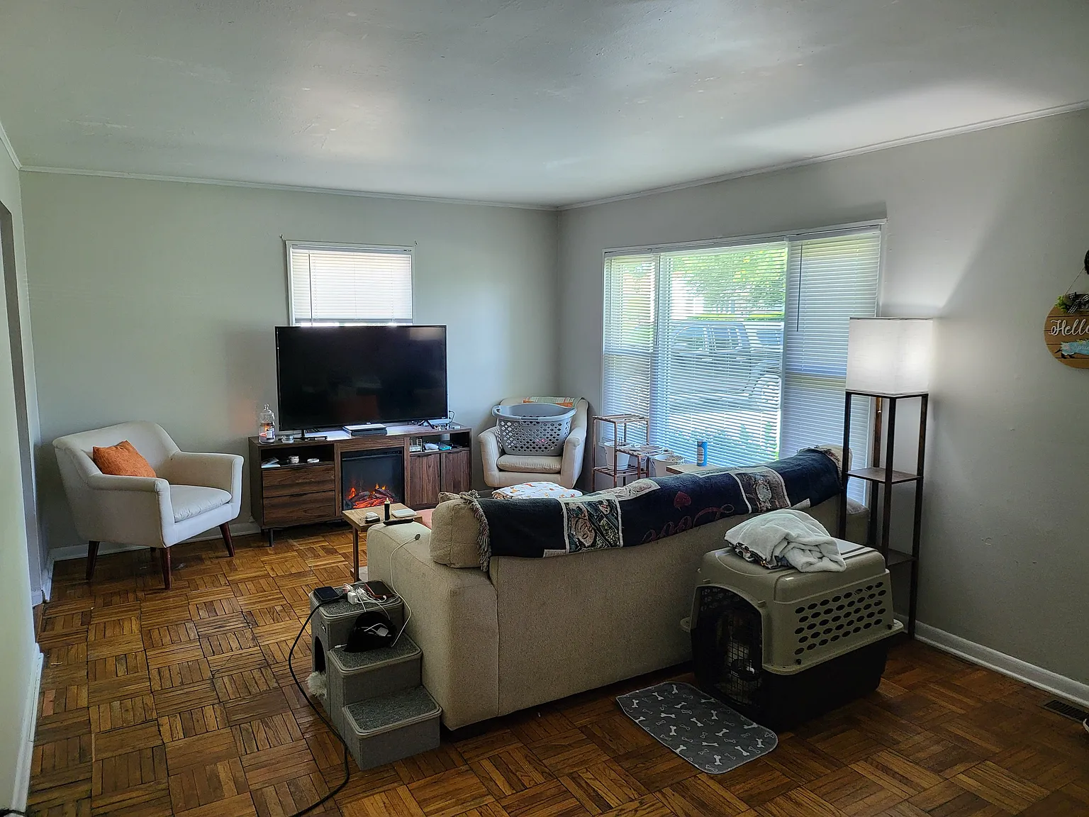 543 W 13th St — Photo 3