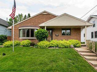 1283 Rush St, Dubuque, IA 52003