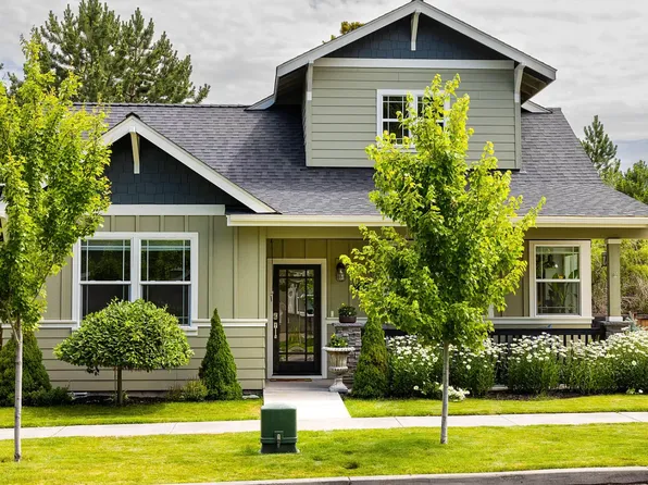 2730 NE Great Horned Pl, Bend, OR 97701