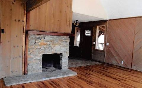 Original hardwood flooring