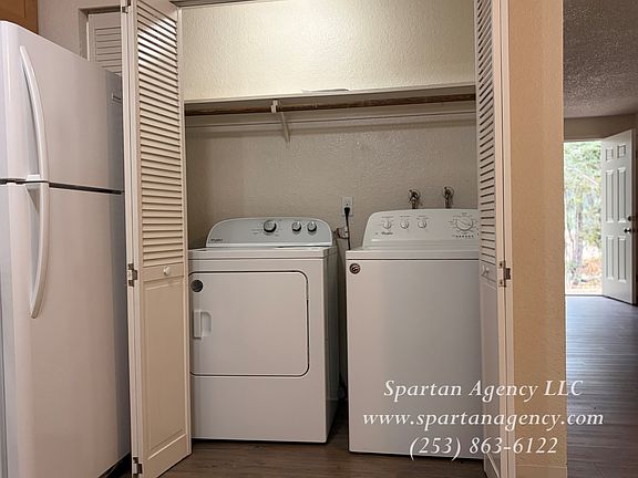 5th image of 10426 29th St E