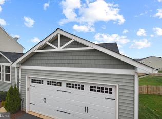 2041 Crepe Myrtle Ln, Culpeper, VA 22701