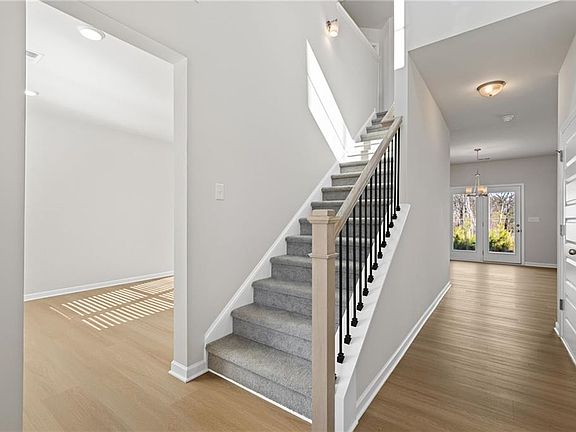 2nd image of 6060 Spring Way