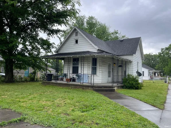 1003 N 12th St, Vincennes, IN 47591