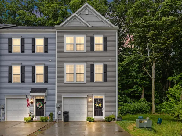 415 Turquoise Ln, Morgantown, WV 26508