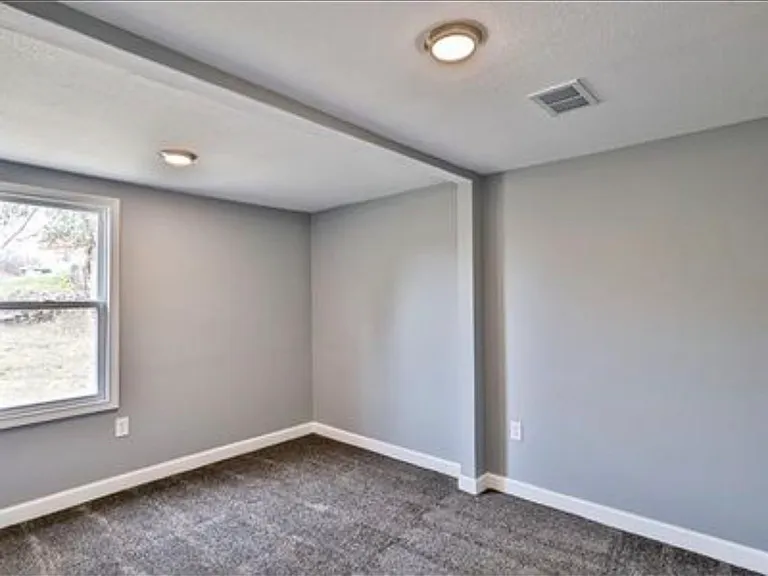 3336 Flora Ave — Photo 17