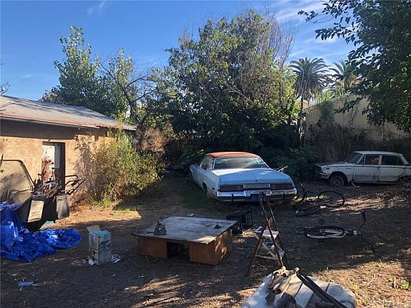 3rd image of 4734 Rosemead Blvd