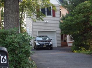 6 Coleman St, Edison, NJ 08817