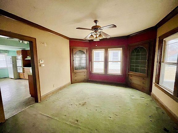 2nd image of 362 Euclid Avenue